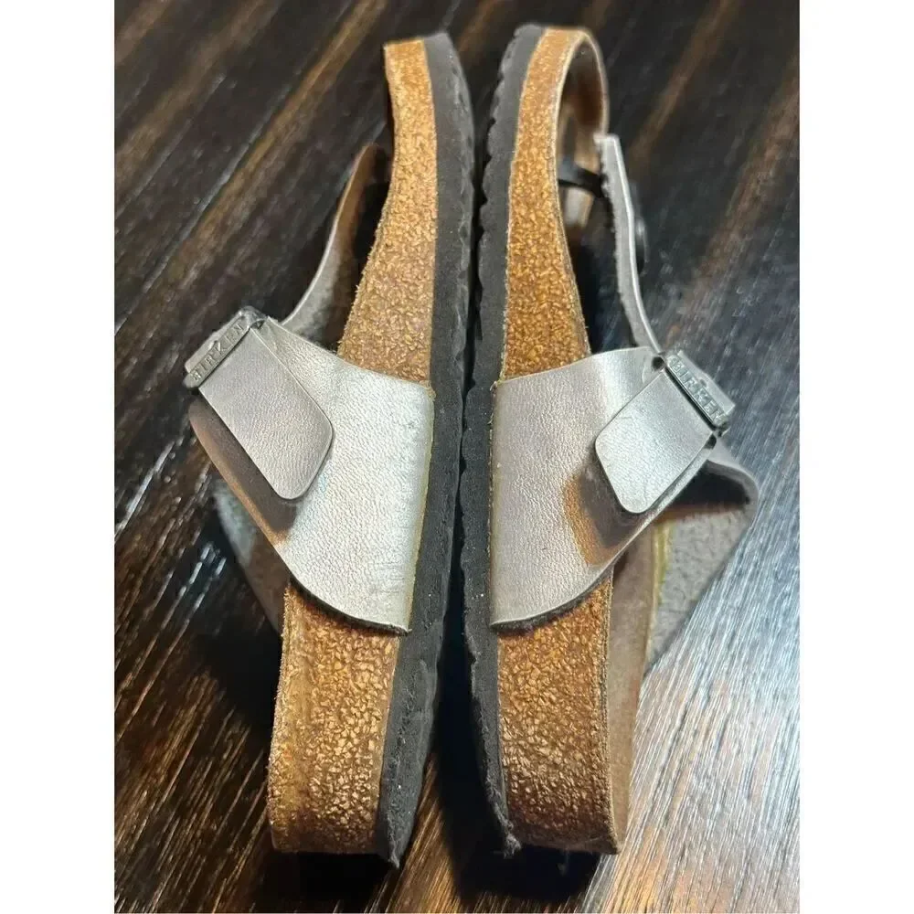 Birkenstock Gizeh kids leather silver sandals size C13 Narrow (EU31)